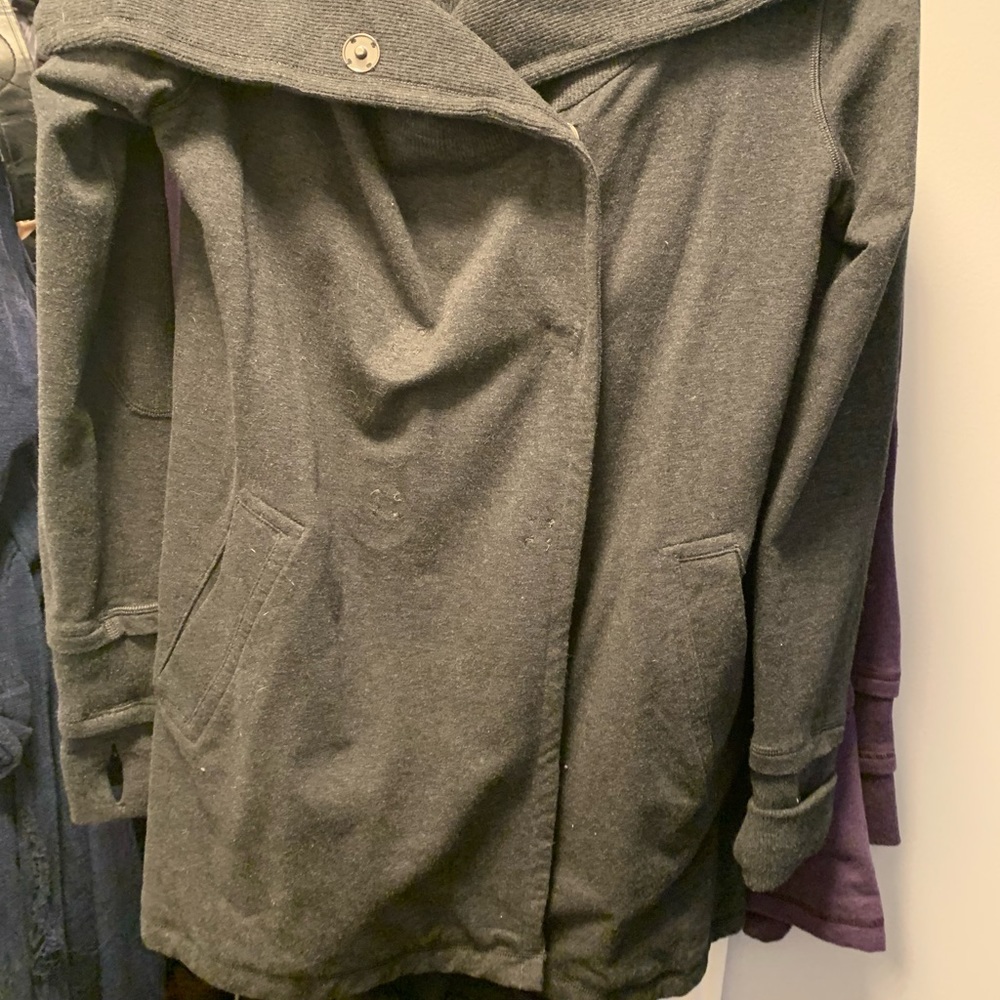 Lululemon wrap sweater with snaps
